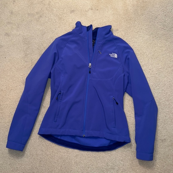 The North Face Jackets & Blazers - The North face apex jacket